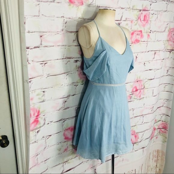 🔥🔥5 for $25🔥🔥 J.O.A. Light Blue off the shoulder fit and flare - Picture 11 of 11